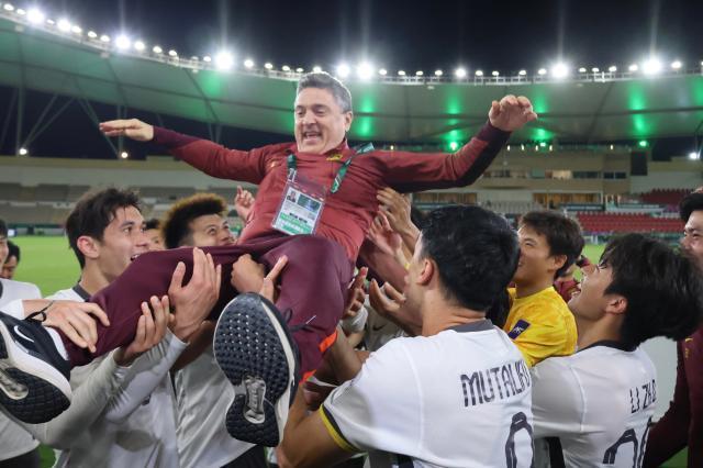 九游体育下载-安东尼奥：中国足球想进步正需要现在所经历的一切