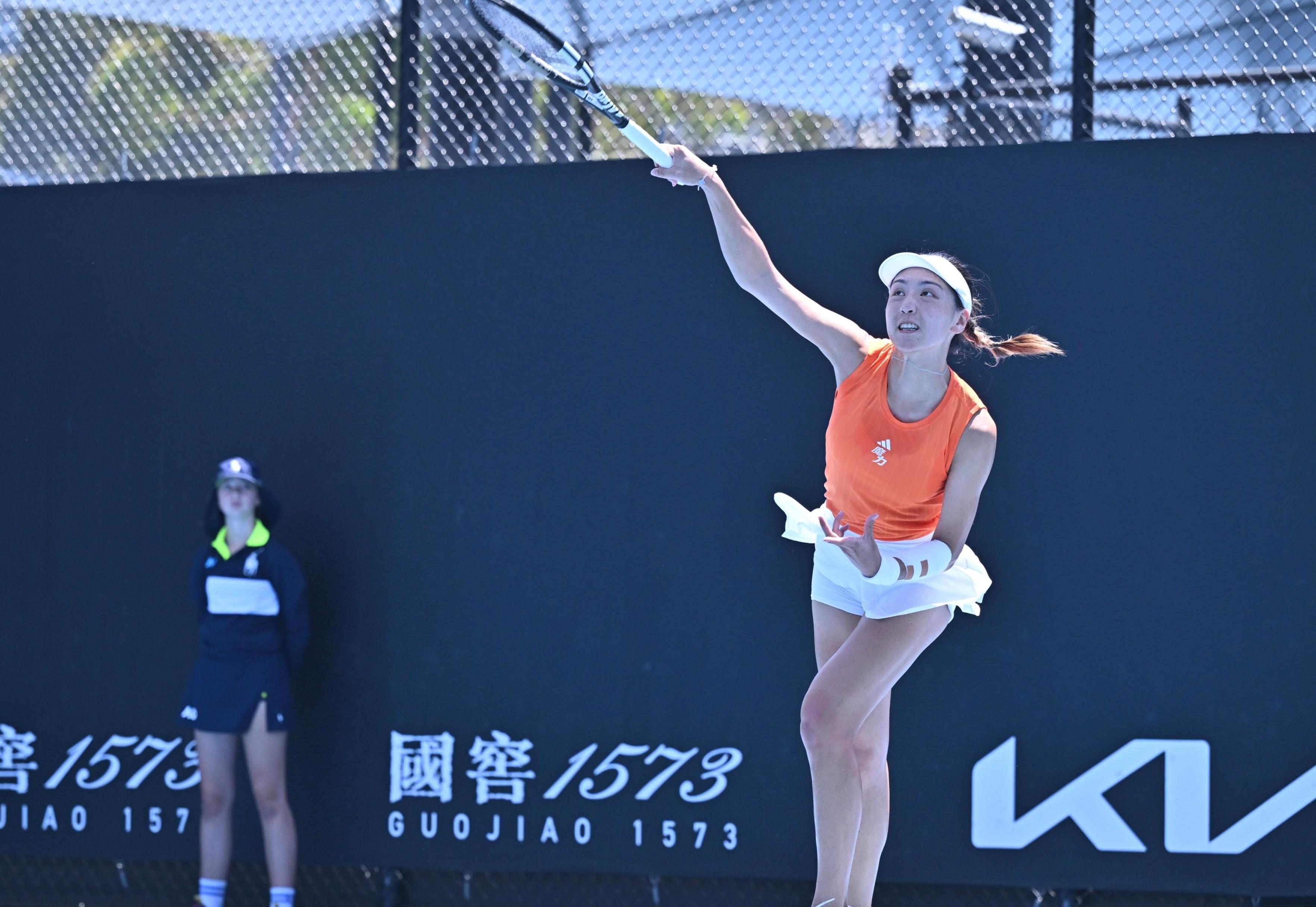 九游体育下载-又美又能打!王欣瑜澳网2-0晋级:中国莎娃进化,霸气轰10记ACE